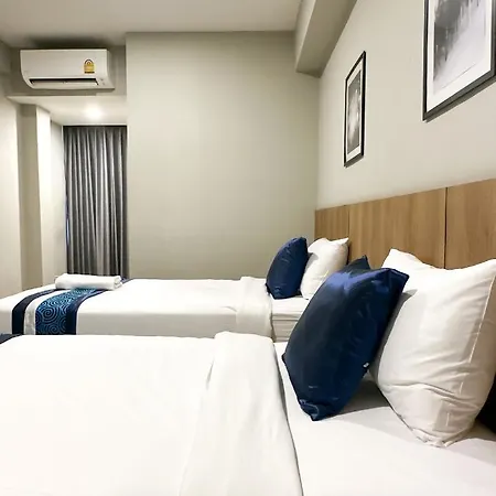 B Stay Hotel Bangkok Exterior photo